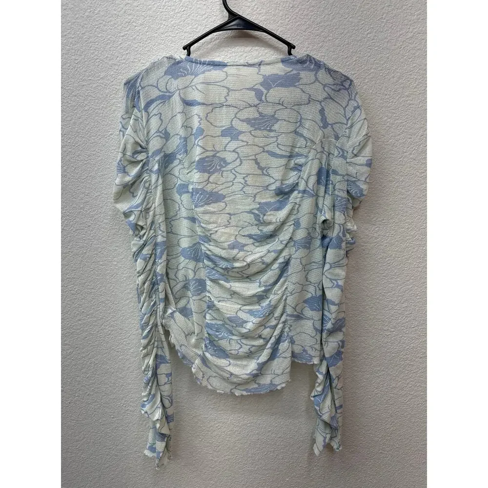Free People Top Women's Size L Blue White Through The Meadow Floral Shirt New - Picture 2 of 5